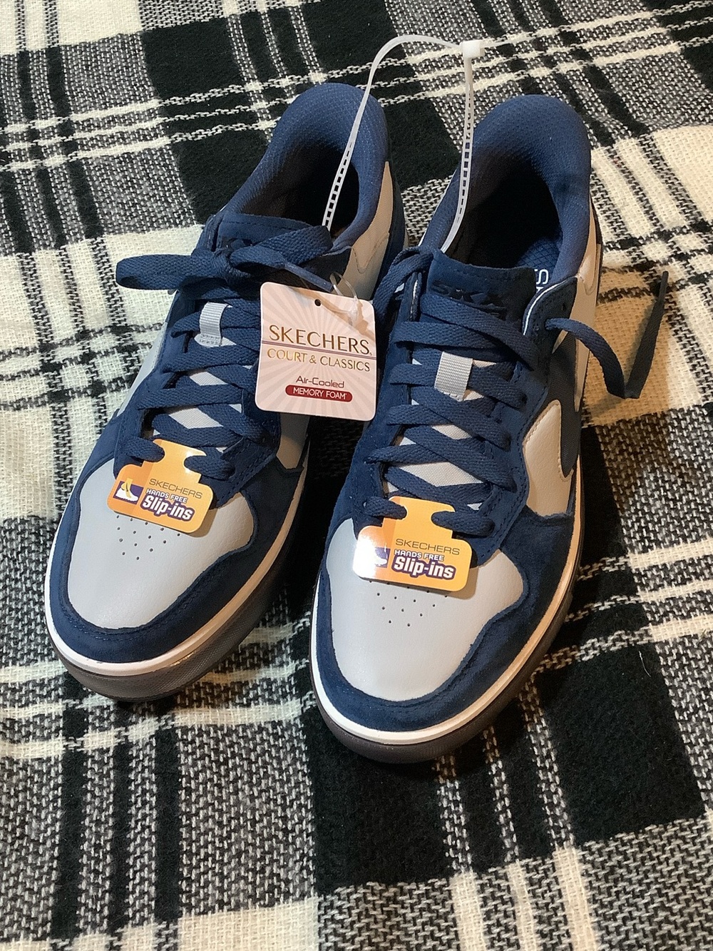 Skechers court & classics hands free slip in shoes